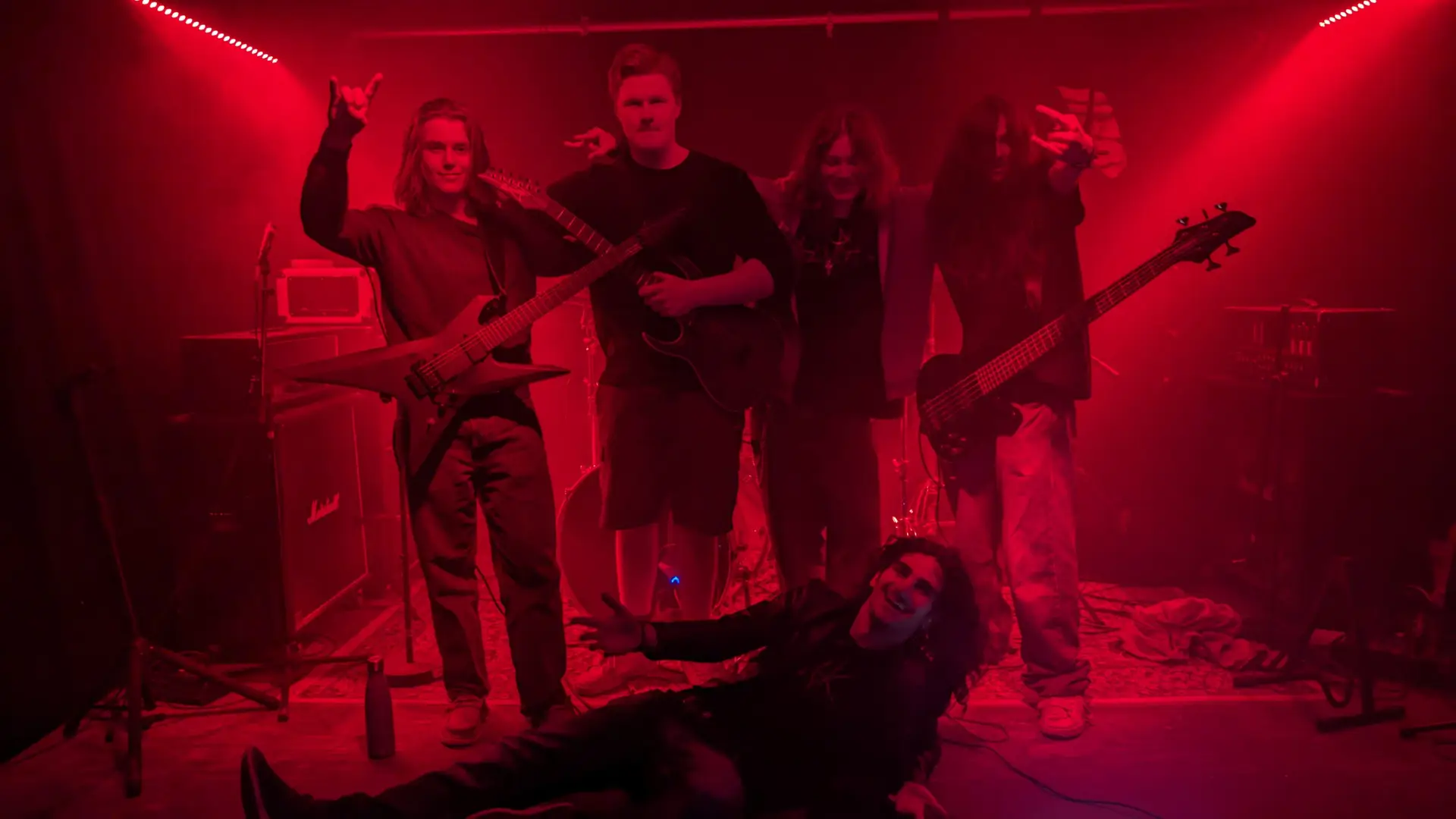 pxl 20260410 173459409.raw 01