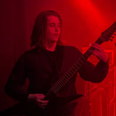 pxl 20260410 170947372.raw 01